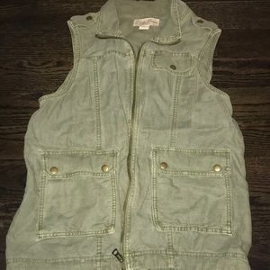 Military green vest